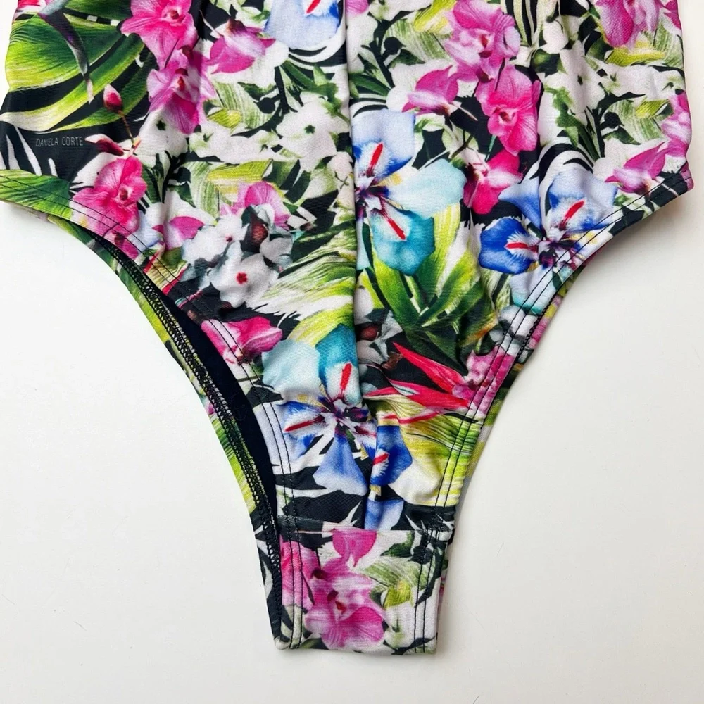 •DANIELA CORTE• Floral One‎ Piece Ruched Strapless Cheeky Swimsuit Size XS